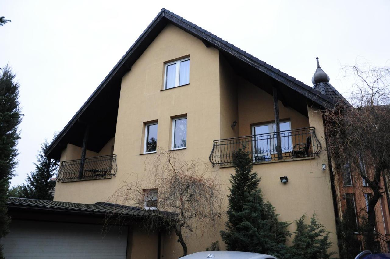 Hotel Zieliniec Poznan Luaran gambar