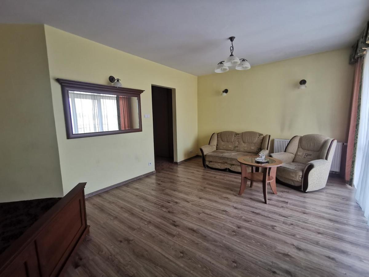 Hotel Zieliniec Poznan Luaran gambar